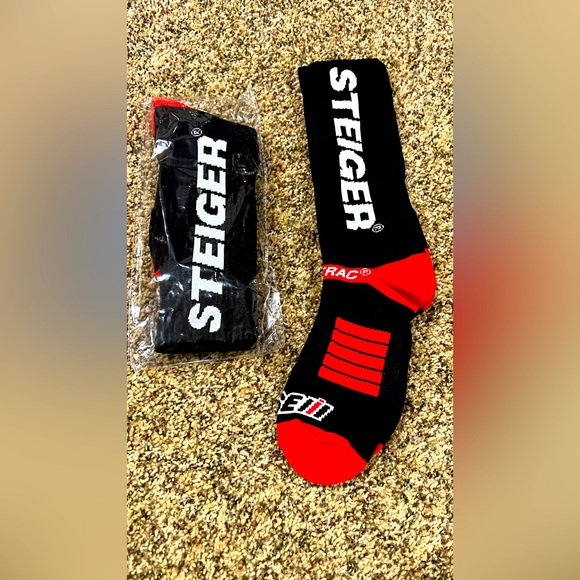 Case IH Steiger socks - Picture 1 of 1